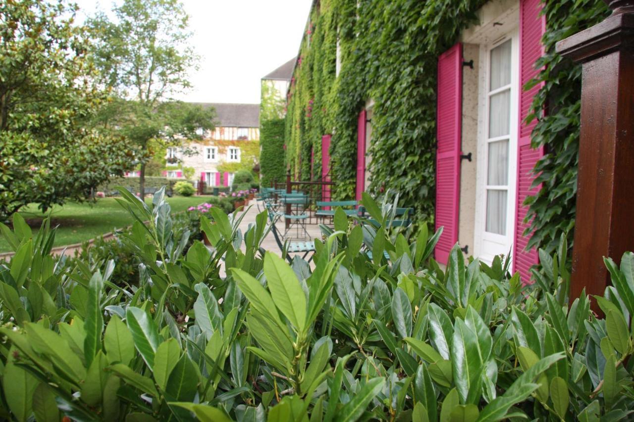 Hotel Le Manoir De Gressy Exterior foto