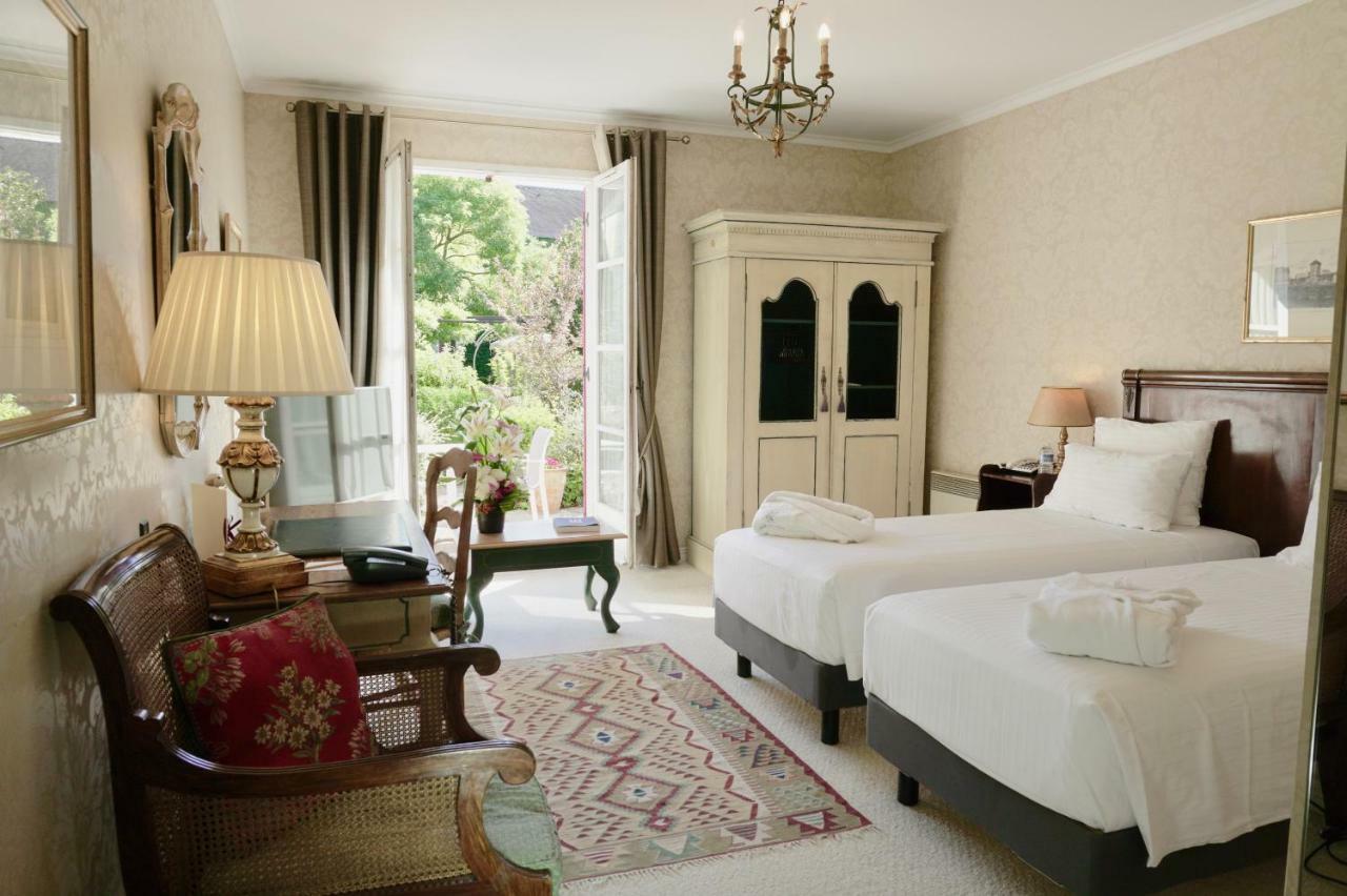 Hotel Le Manoir De Gressy Exterior foto