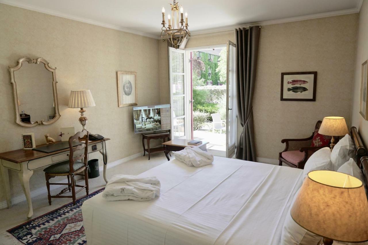 Hotel Le Manoir De Gressy Exterior foto